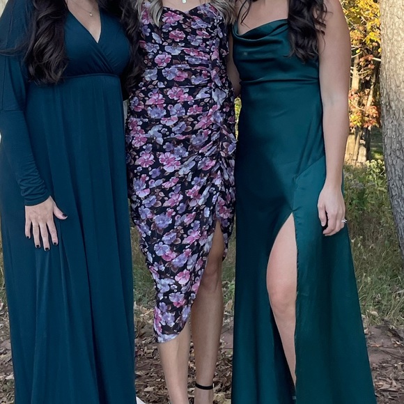 ASTR The Label - Athens Floral Ruched Midi Dress - Picture 9 of 9